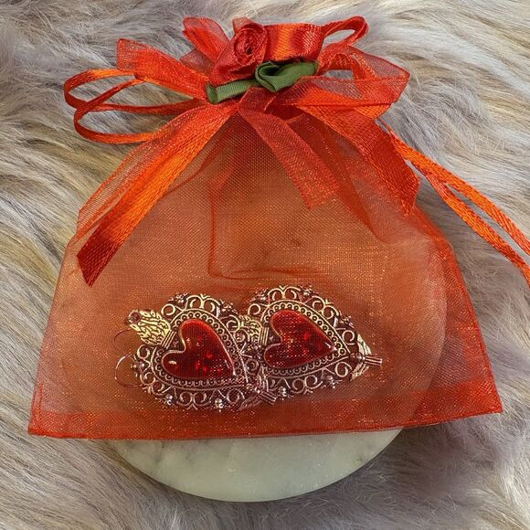 Victorian/Gothic Milagro Corazón Dangle Earrings – Crimson Sacred Heart/Flame - Picture 5 of 5